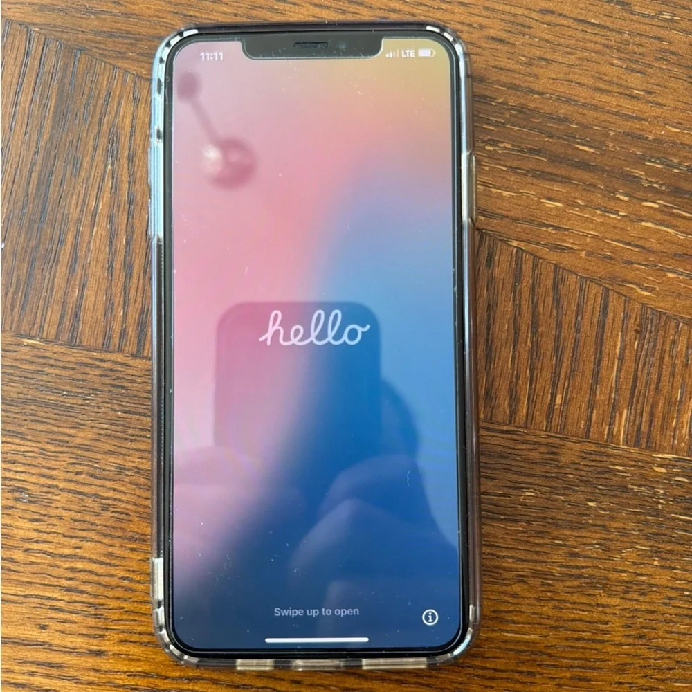 Apple iPhone XS Max unlocked good condition
